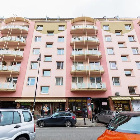Hoza By Renters وارسو
