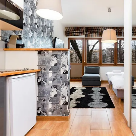 Hoza By Renters * Warsaw